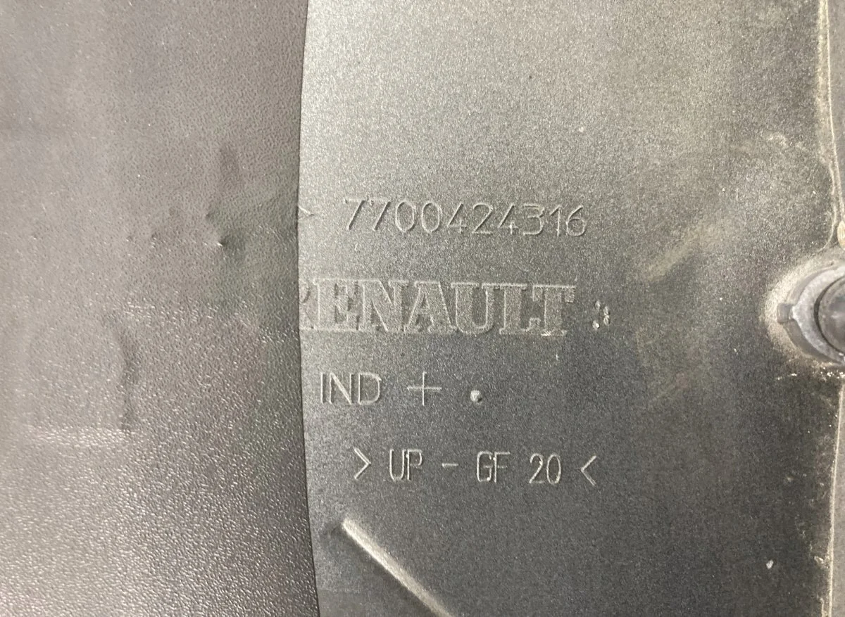 Renault Laguna II Boot Spoiler 7700424316 image 5