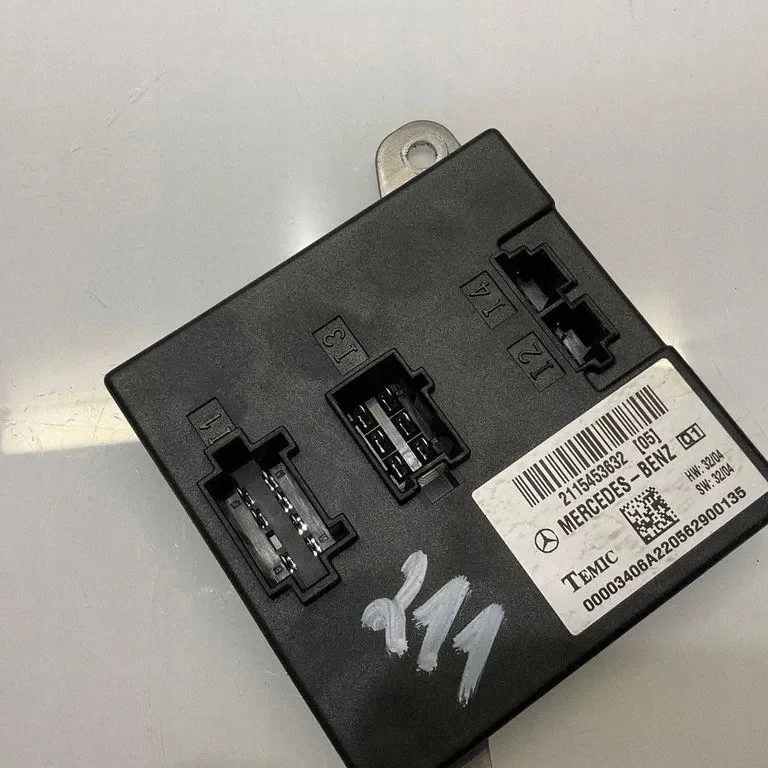 Módulo Conforto Mercedes-Benz Classe E W211 2115453632