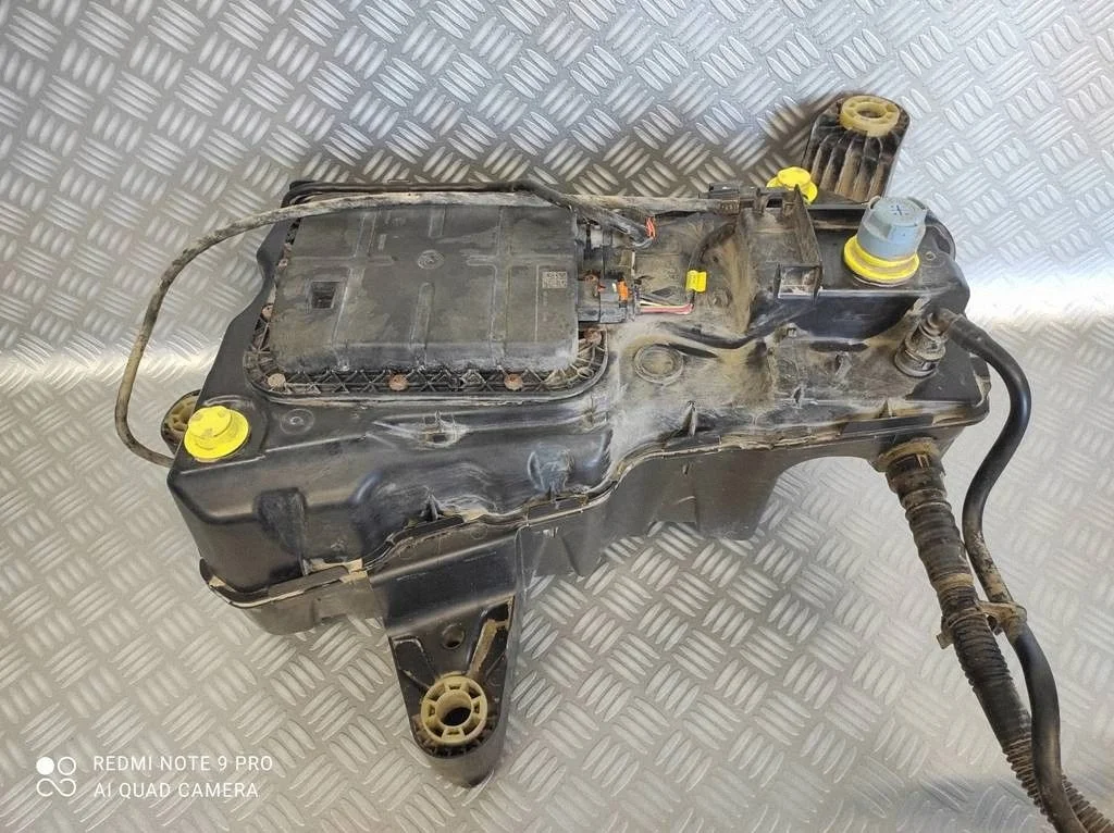 Peugeot AdBlue-säiliö 9818531680 image 6
