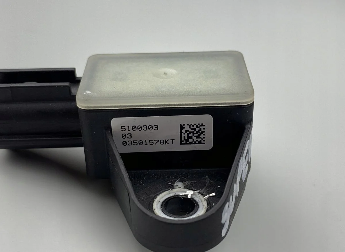 Sensor de choque lateral izquierdo Skoda Superb II 03501578K image 3