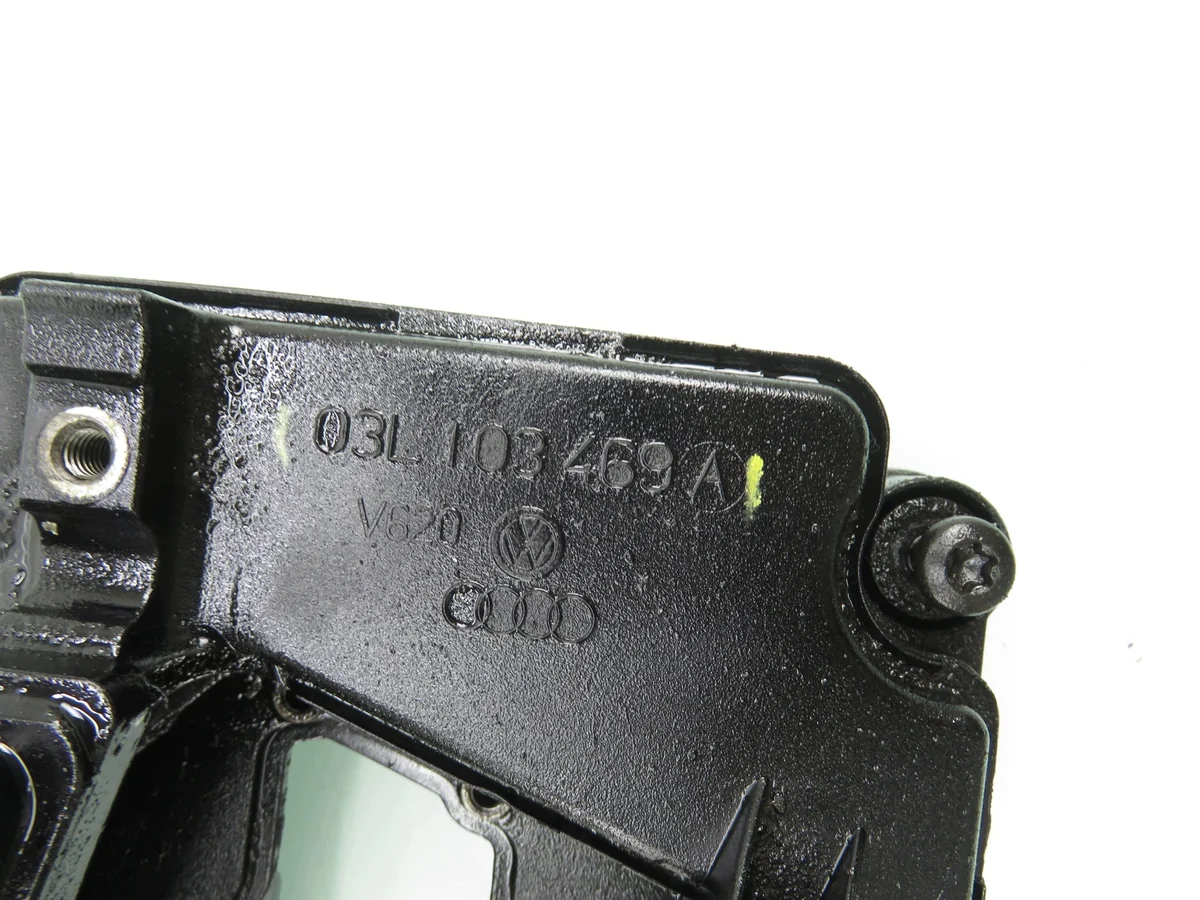 Tapa de válvulas Audi A4 B8 2.0 TDI 03L103469A M1152083-03L103469A