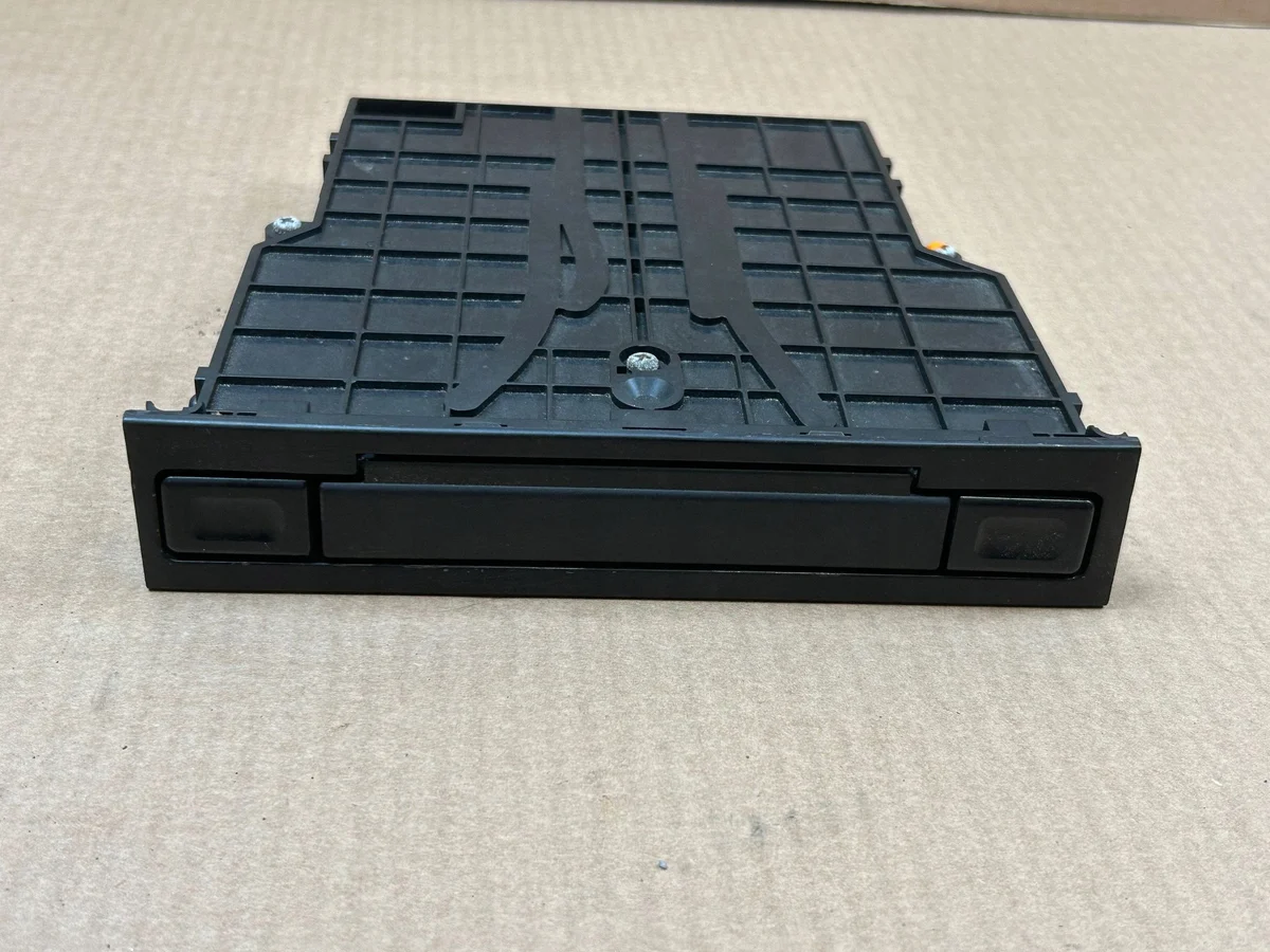 Porta-copos Nissan Almera N16 68430 2003-2006