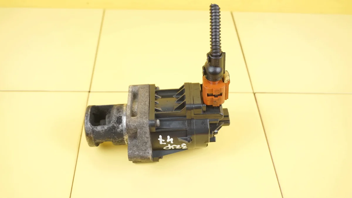 Vanne EGR Fiat Doblo Combo Bravo 1.6 M-Jet 198A3000 55229740 32SP475EGR55229740