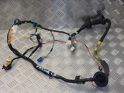 TOYOTA PREVIA II 00-06 Tür links vorne Einbau