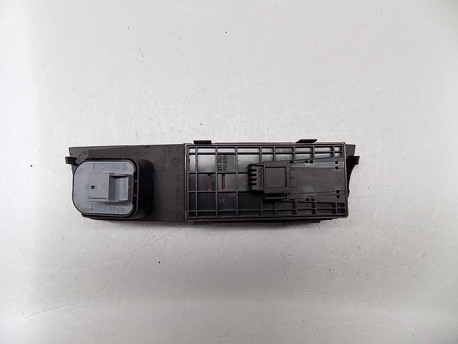 Panel interruptor elevalunas espejos 8X4959521A 8U0959851 - Audi A1 8X Q3 8U image 4