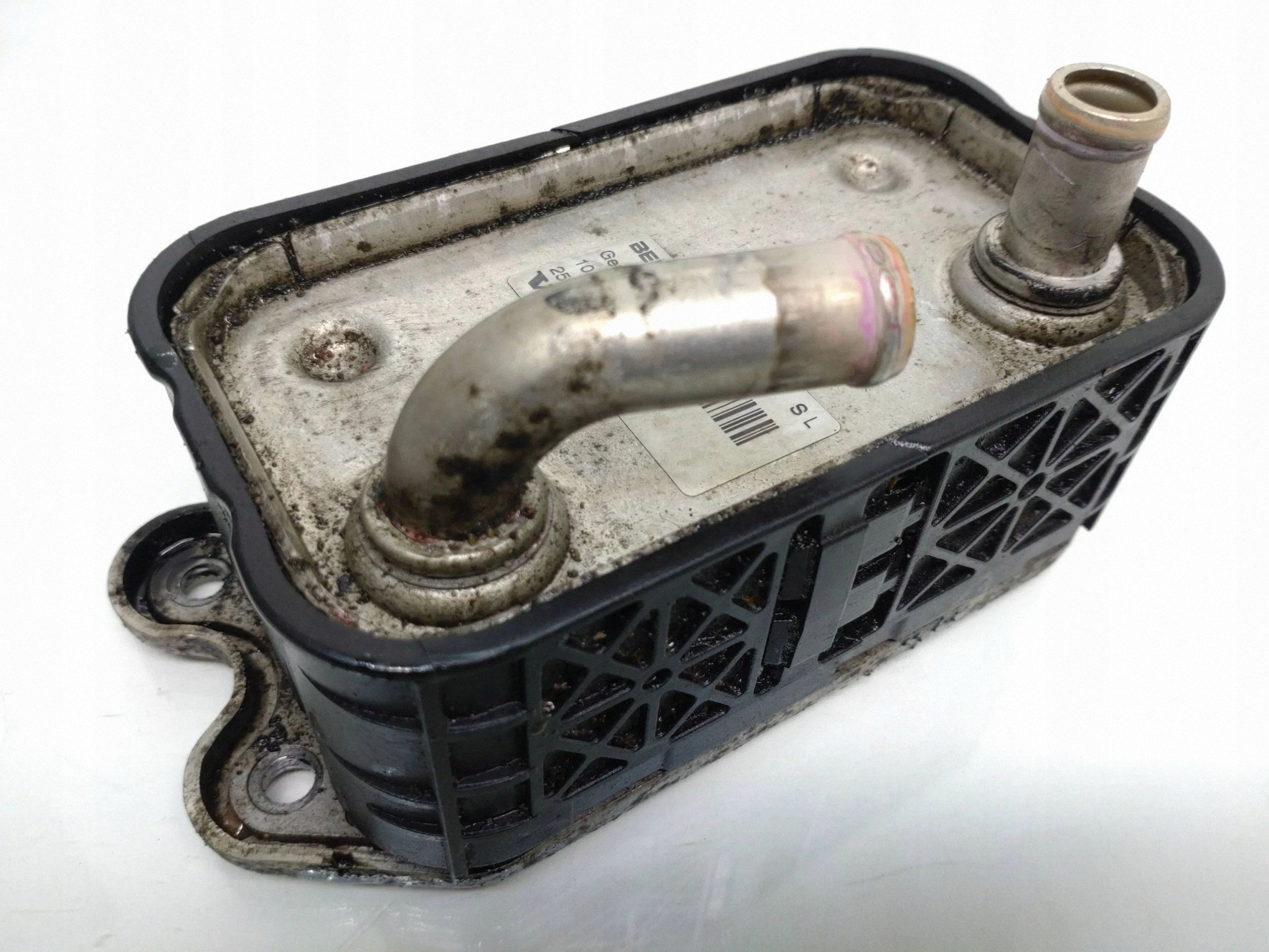 Volvo OE 30751937 Öljynjäähdytin image 2