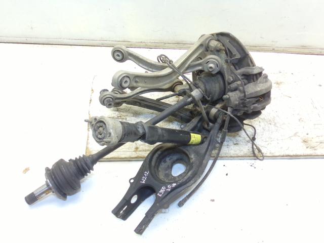 Shock Absorber Hub with Control Arms W212 E350 3.0 V6 image 3