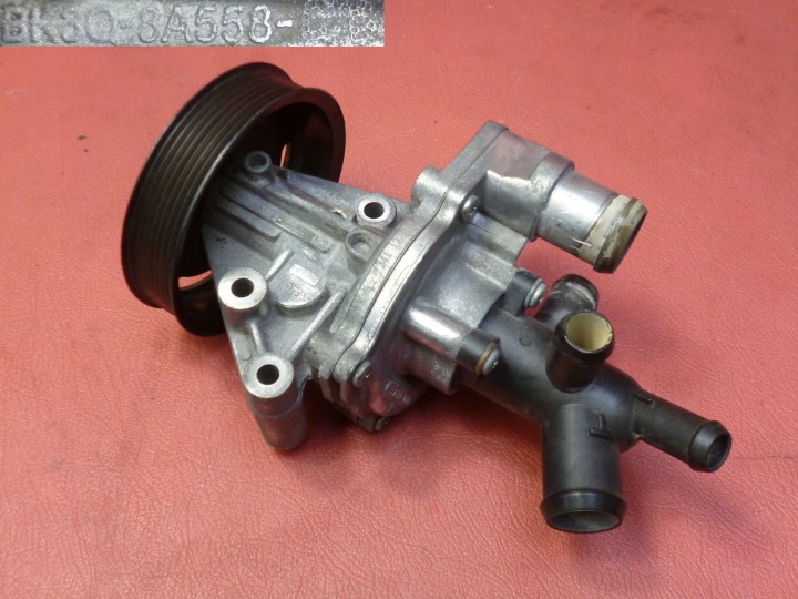 Water pump and connector Ford Transit 2.2 TDCI '13 BK3Q-8A558-CB BK3Q-8A544-AC