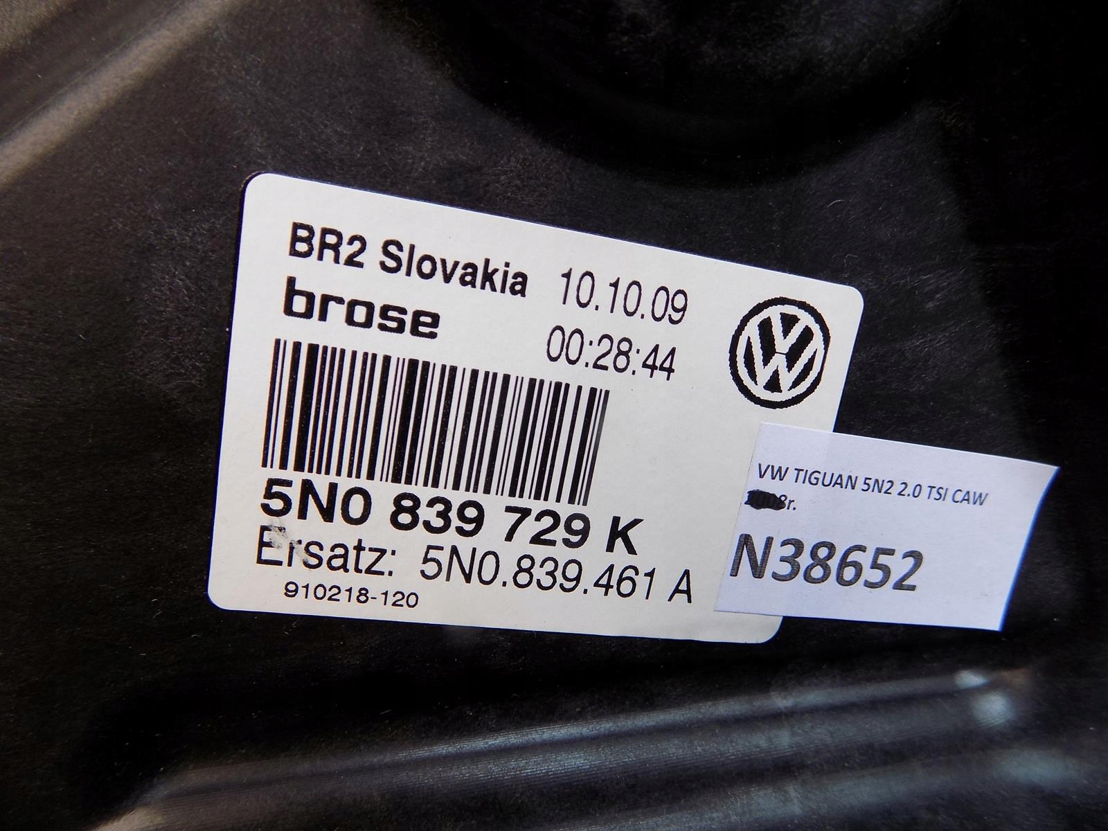 VW Tiguan I ruitbediening links achter 5N0839461A