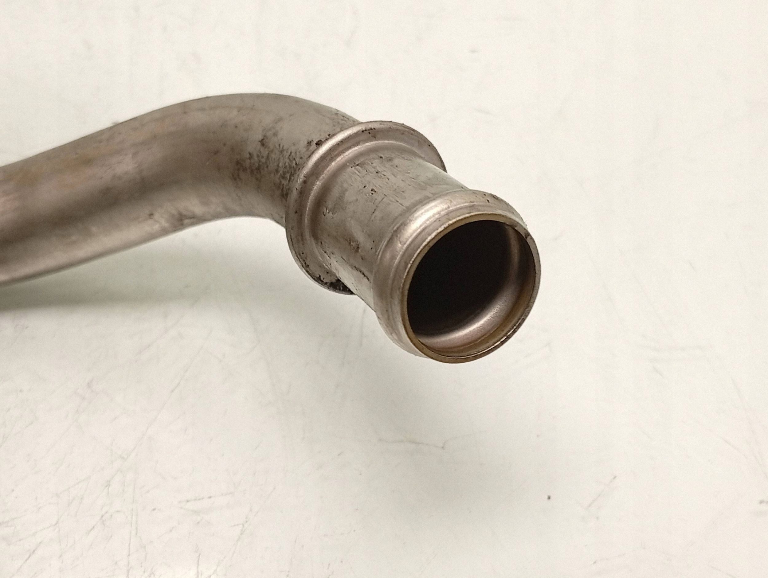 Refroidisseur EGR d'occasion OEM 04L131512BQ Passat B8 image 4