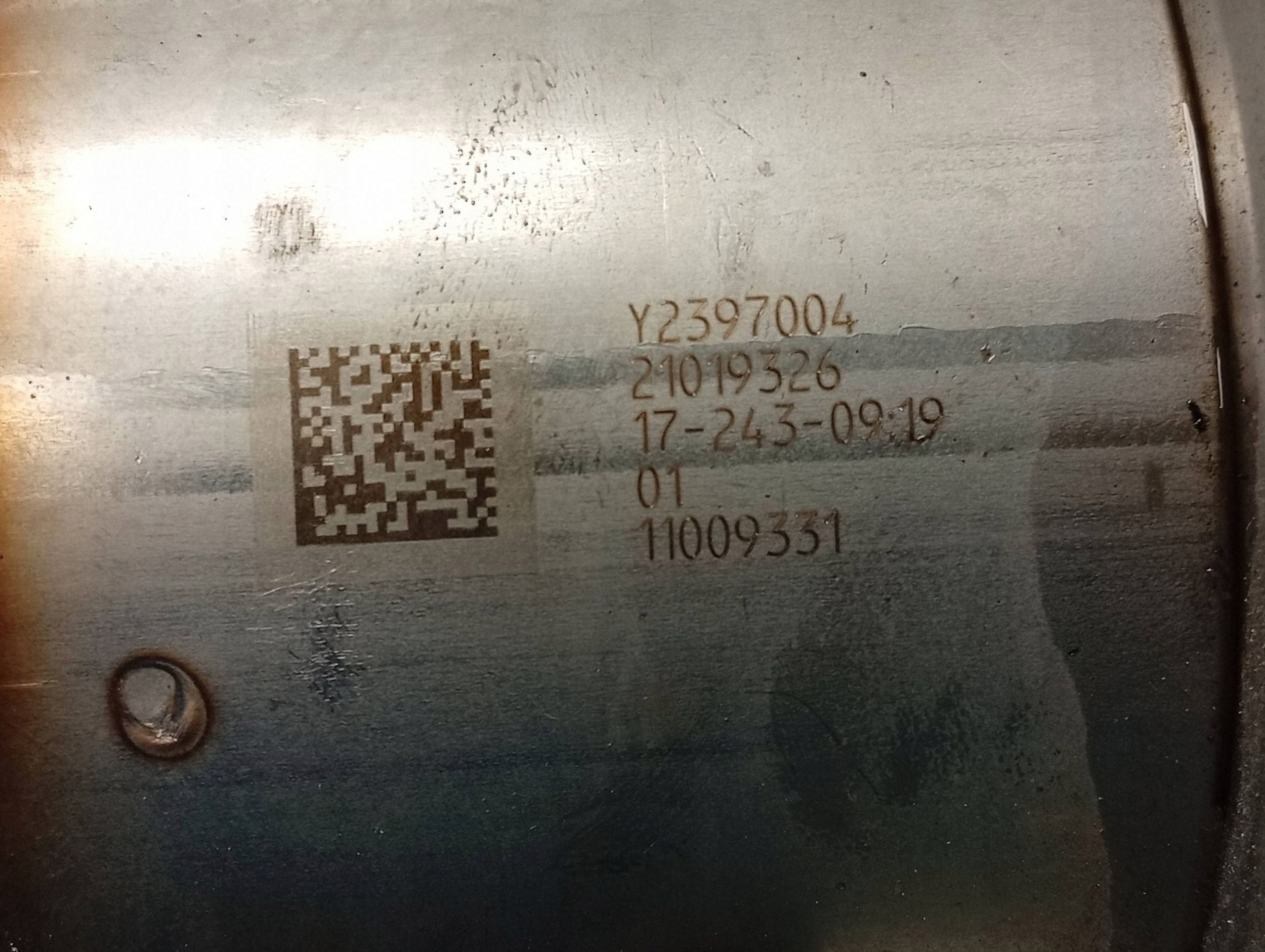 Refroidisseur EGR d'occasion OEM 04L131512BQ Passat B8 image 7