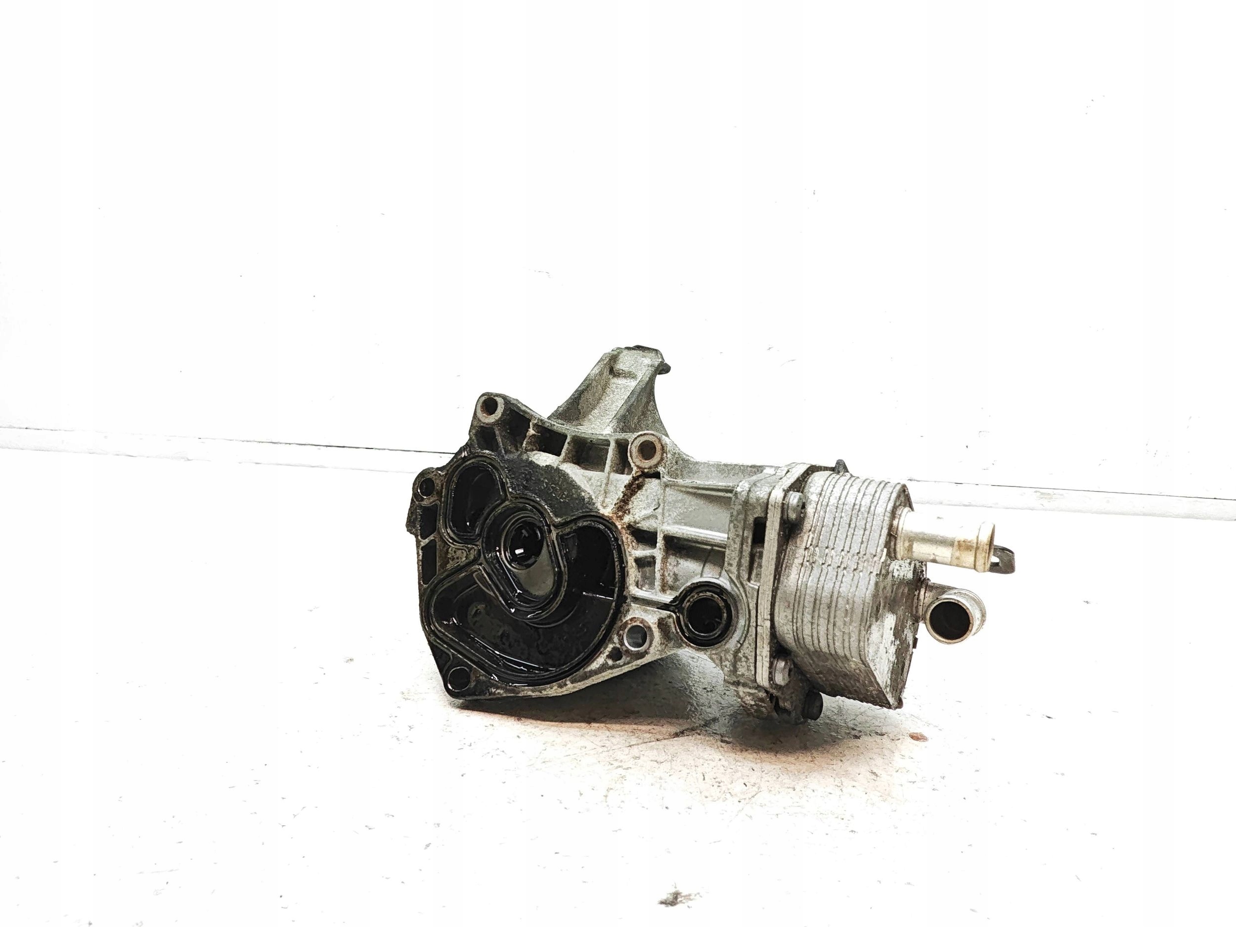 Jaguar Ölfilterbasis OEM CX23-6L625-AA - Gebraucht image 2