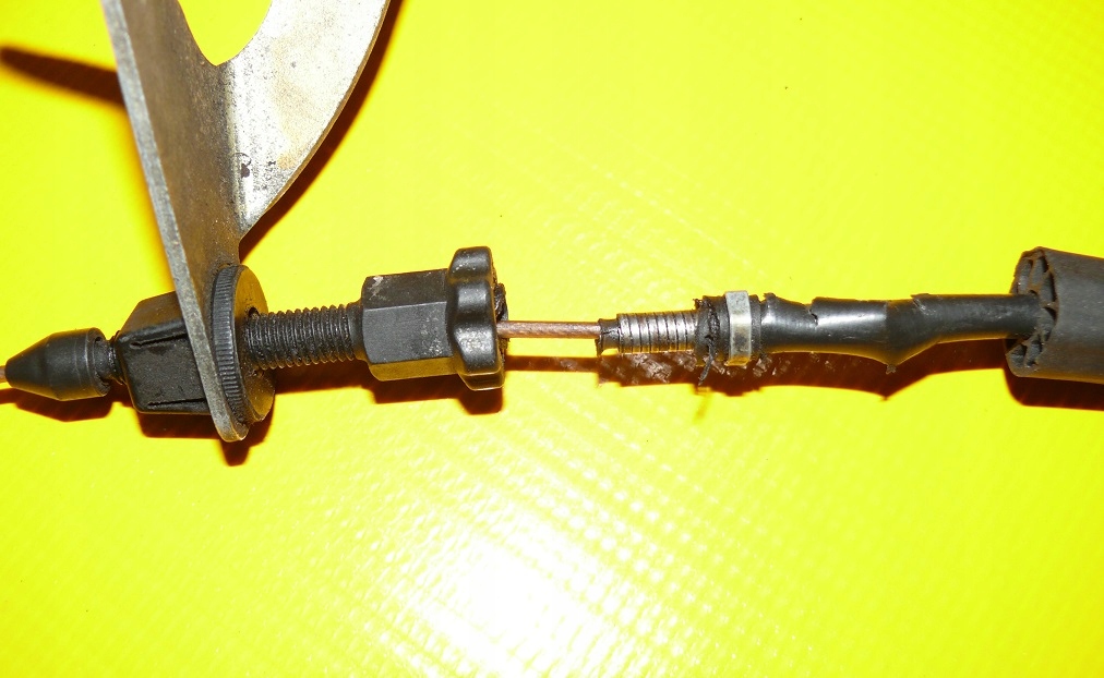 Gasverbindung OEM 1403000930 für Mercedes S-Klasse W140 image 3