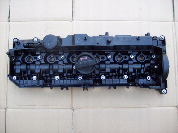 BMW G01 G11 G20 G30 TAMPA DE VÁLVULAS 8571308 B57