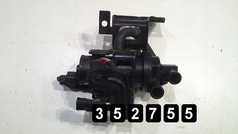 Pompe à eau Toyota OEM 064100-1080 pour Hiace 2KD image 2