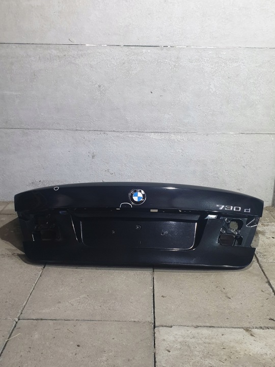 BMW 7 F01 2008-2015 takaluukku