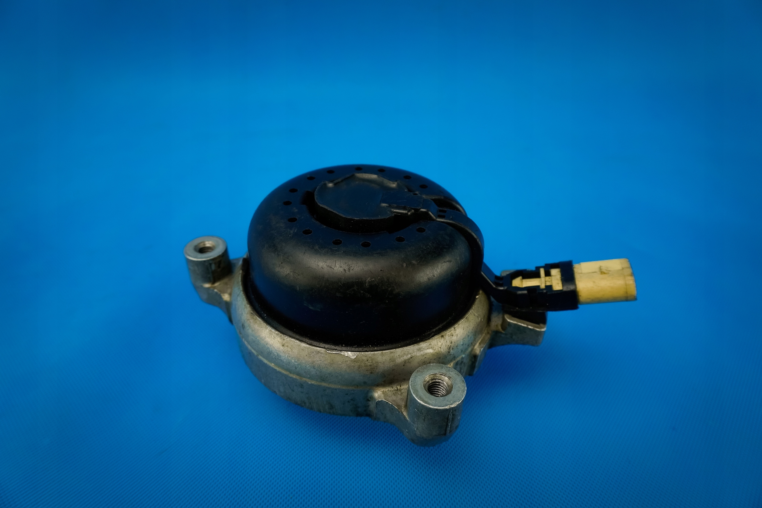 Support moteur 4M0399201E image 3
