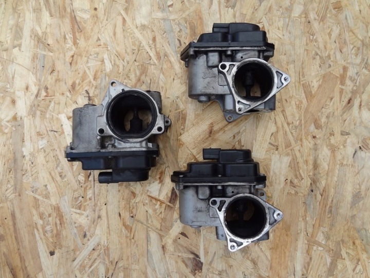 EGR-venttiili 2.0 TDI 03L131501G Audi VW Seat Skoda