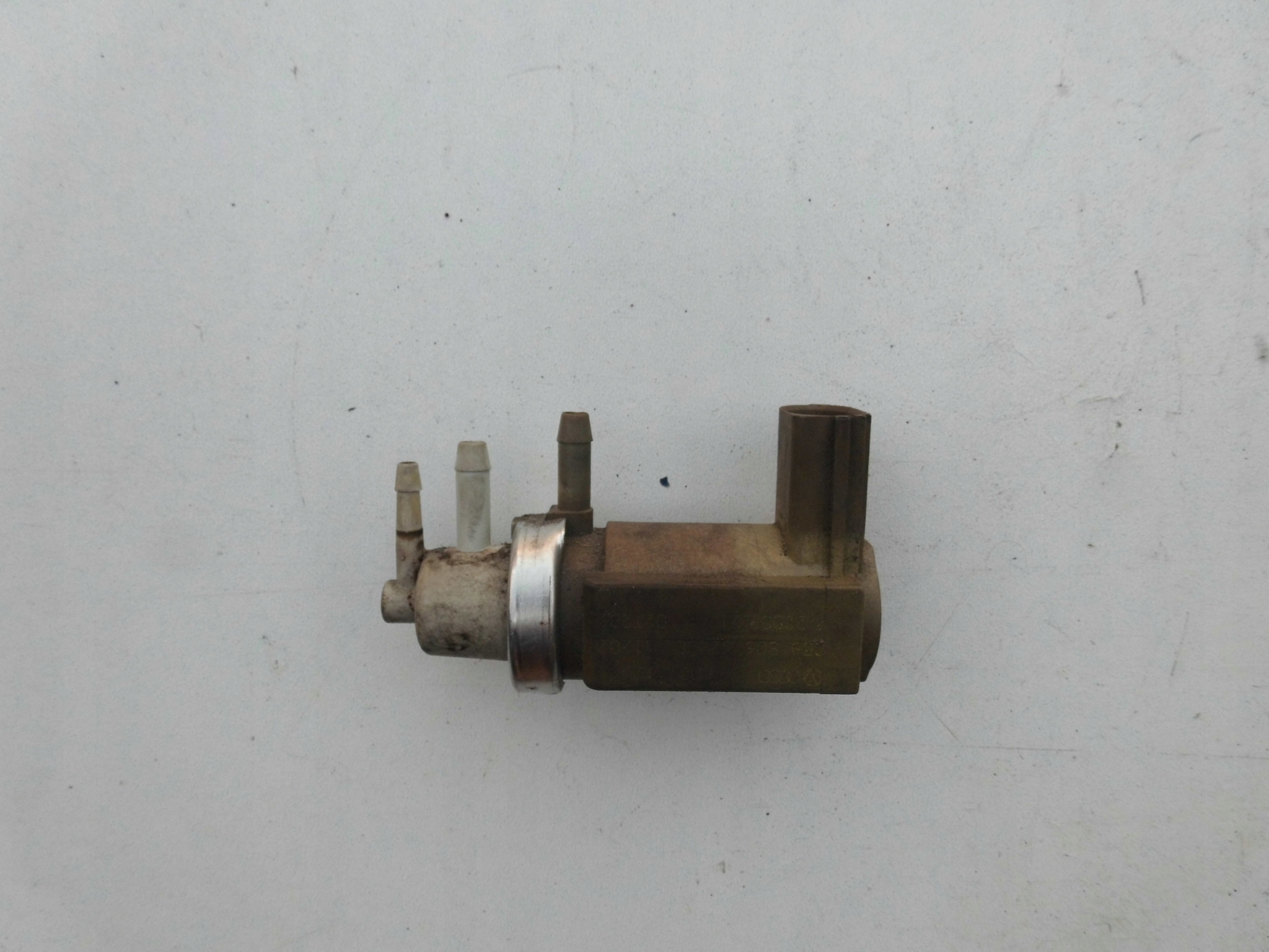 Alipaineventtiili 059906627C Passat A6 C5 2.5TDI