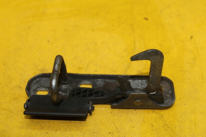 Volkswagen OE 1K0823480 Motorhaubenschloss